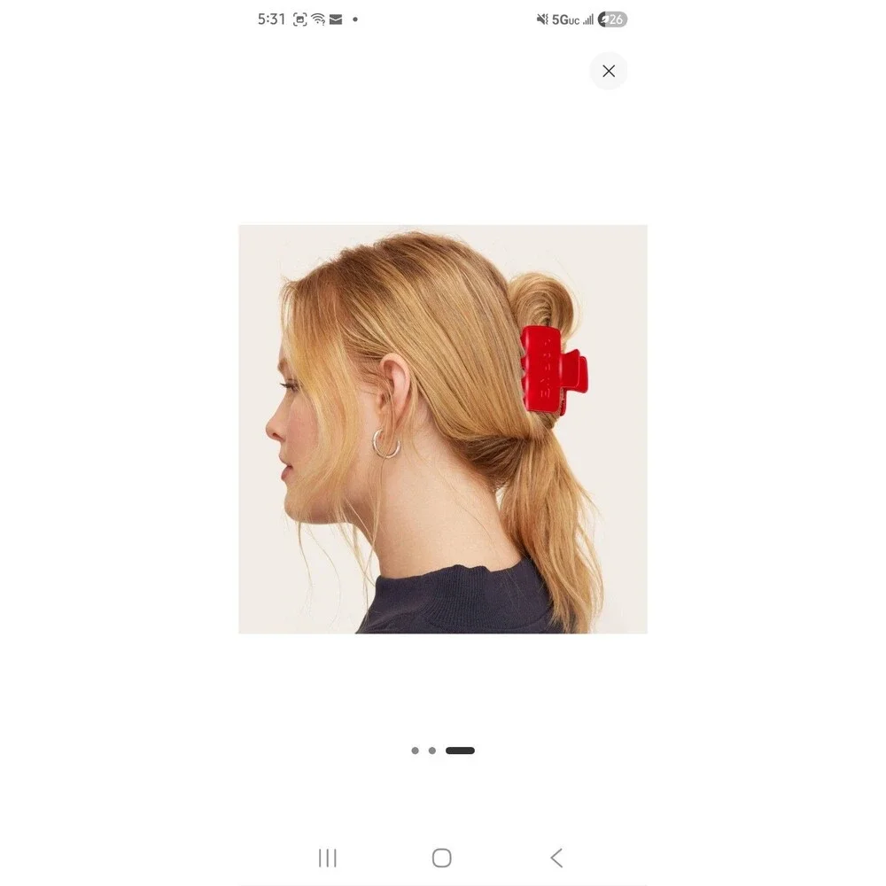 PARKE X Target Red Plastic Hair Clip for Women, Solid Pattern, Casual Use